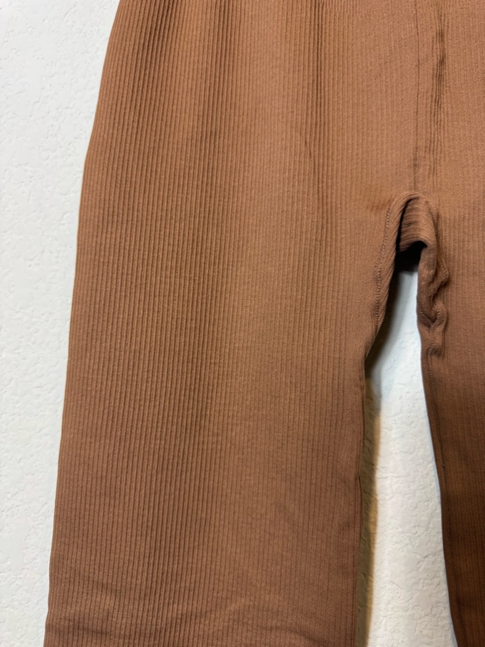 OQQ High-Rise Stretchy Ribbed Flared Yoga Pants in Rich Brown Activewear Sz XL - Picture 7 of 8